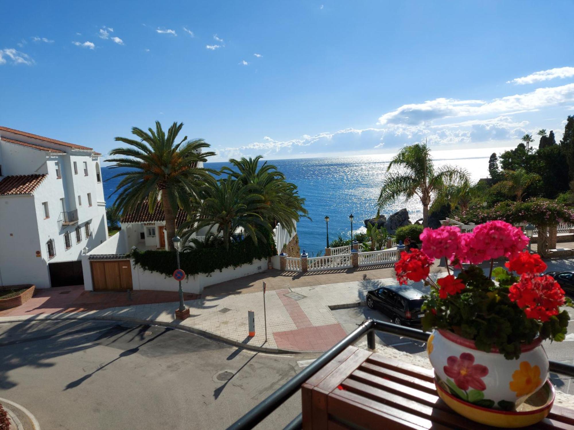 Spectacular Sea Views, 2 Bed,2 Bath Leilighet Nerja Eksteriør bilde
